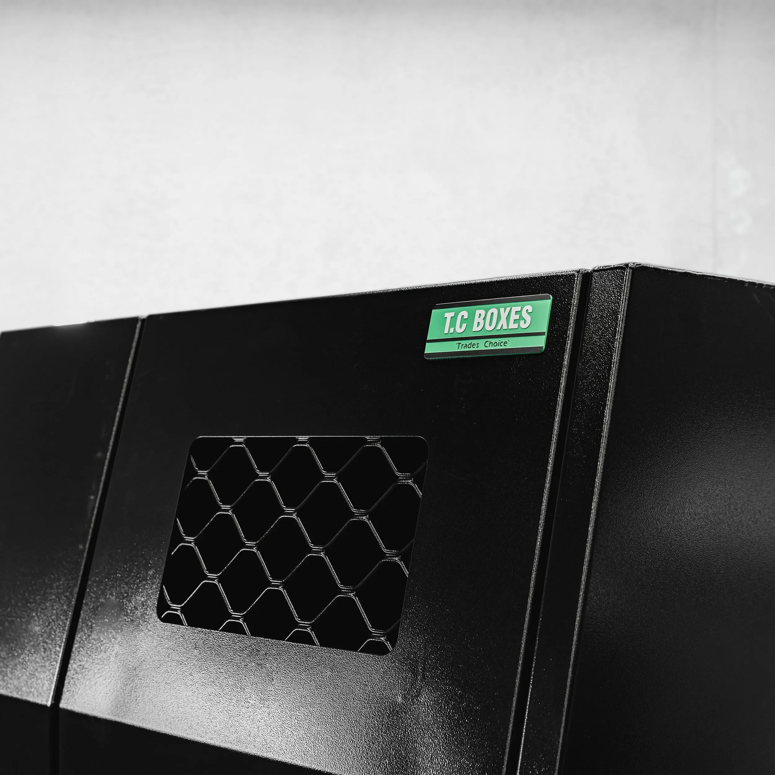 1650mm Aluminium Canopy DS - Black