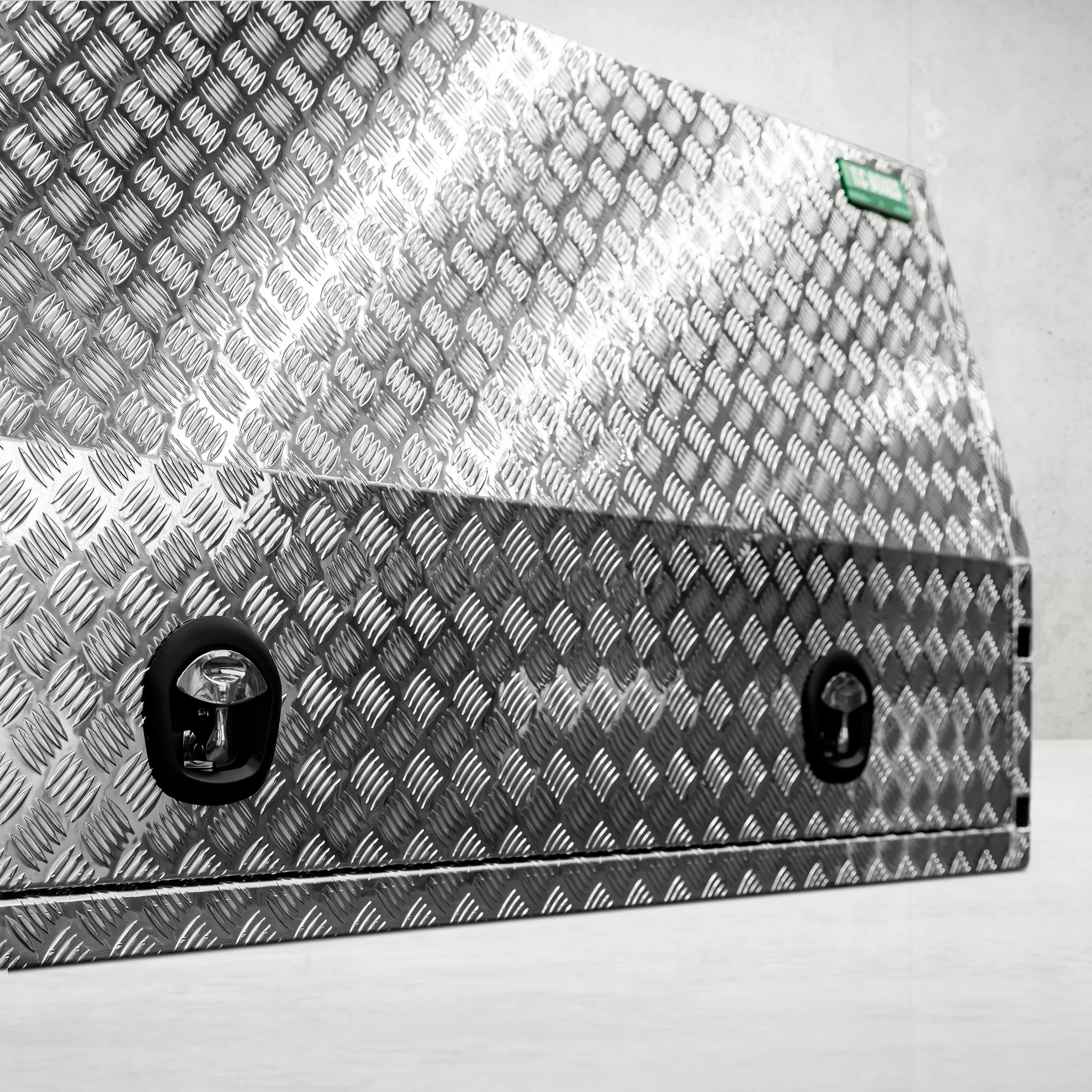 1800mm Aluminium Canopy - C/Plate