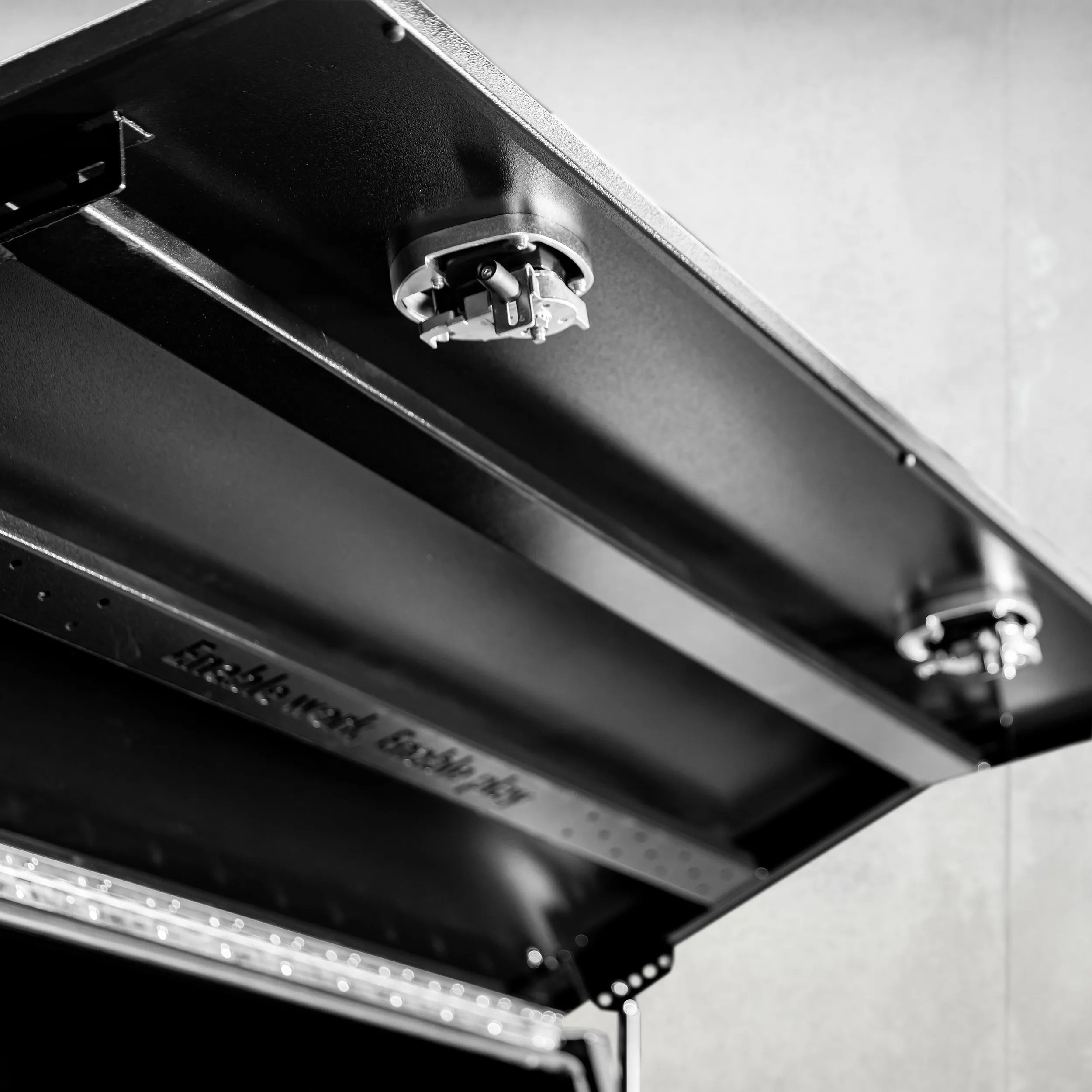 2400mm Aluminium Canopy - Black