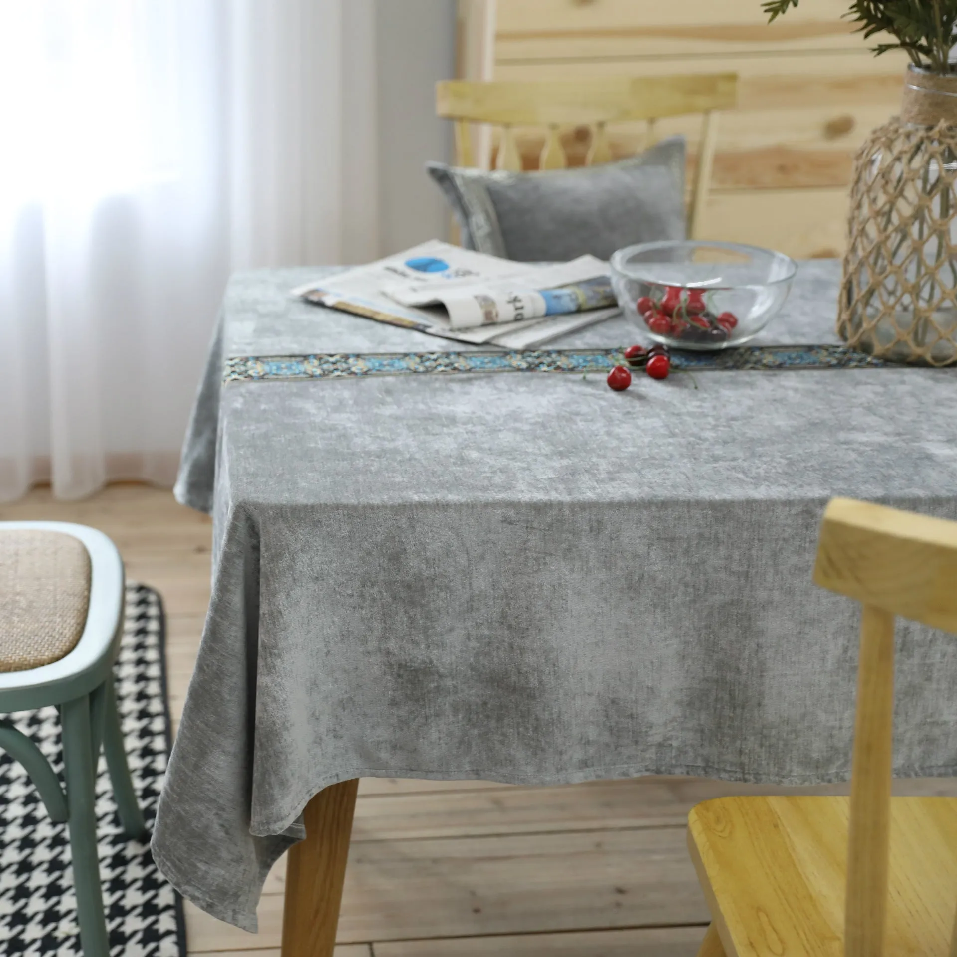 Embroidered Tablecloth Blue Double-Sided Velvet Lace Rectangular Tablecloth
